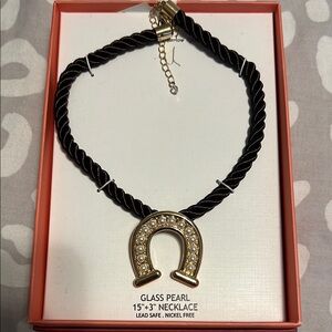 Horseshoe necklace NEW